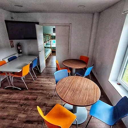 Auberge de jeunesse De Santullan