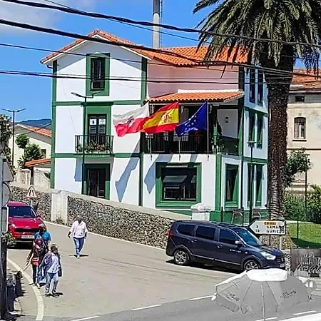 Auberge de jeunesse De Santullan